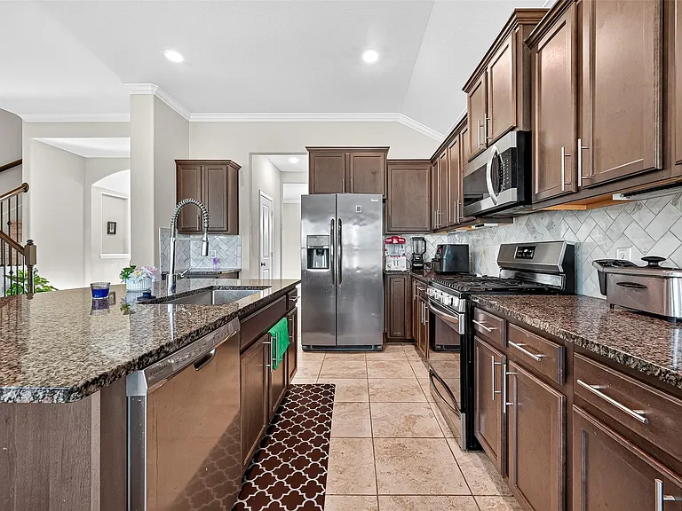10519 Forfar Ln — Photo 14