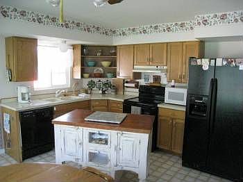 1st image of 266 S 780th St W