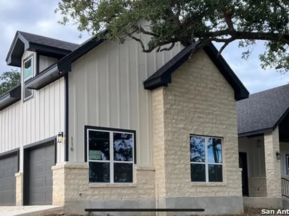 116 Timber Heights, La Vernia, TX 78121