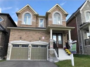 67 Duggan St, Aurora, ON L4G0Y9