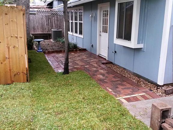 Backyard, Patio, Walkway
