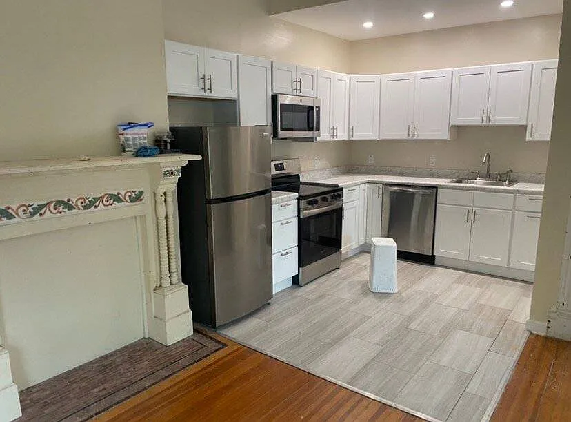 3 bed, 1.5 bath, $1,800 — Photo 3