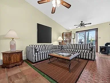 10 Dunnery Ct #1 — Photo 28