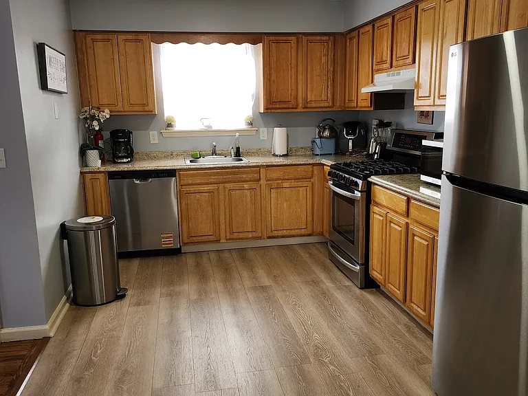 14 Governor St #3 — Photo 9
