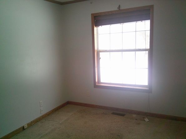 15820 Harlan Rd, Copemish, MI 49625