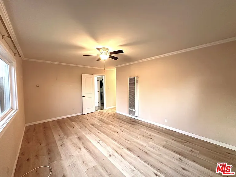2027 Euclid St #A — Photo 5