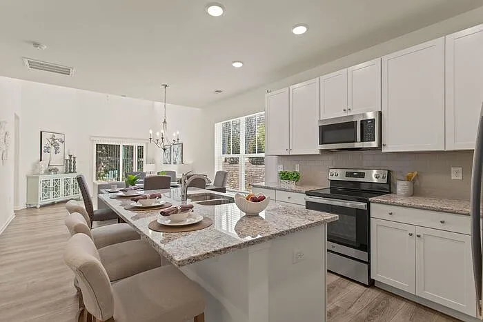 112 Arbor Trl — Photo 11