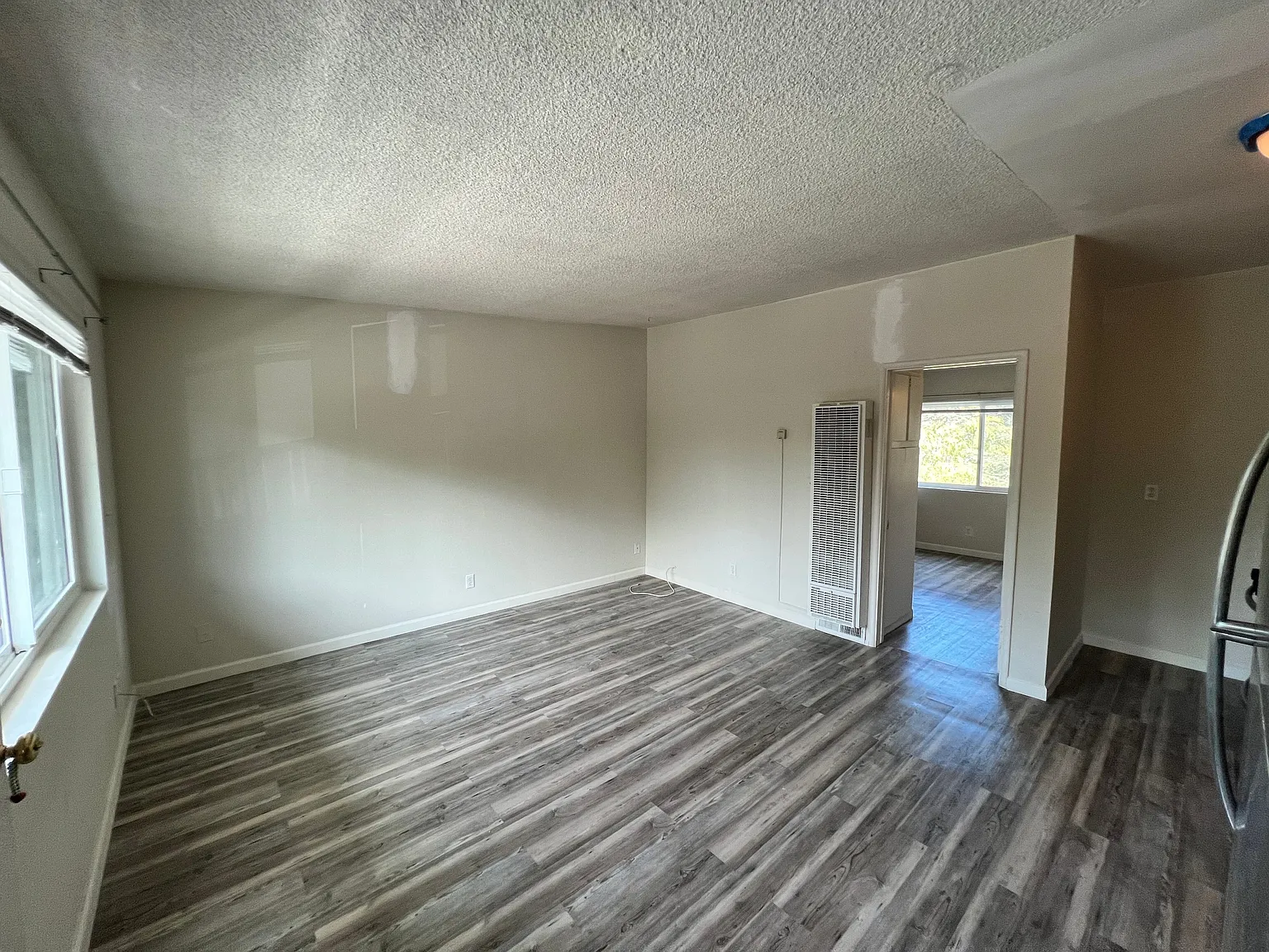 1 bed, 400 sqft, $2,595 — Photo 2