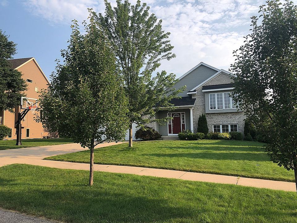 1st image of 3261 Camrose Dr
