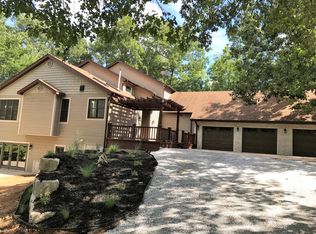 2230 Meadow View Rd, Ozark, MO 65721