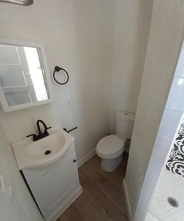 4th image of 4068 Moody St #3