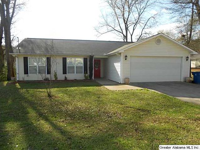 1st image of 439 Rosemary Ln