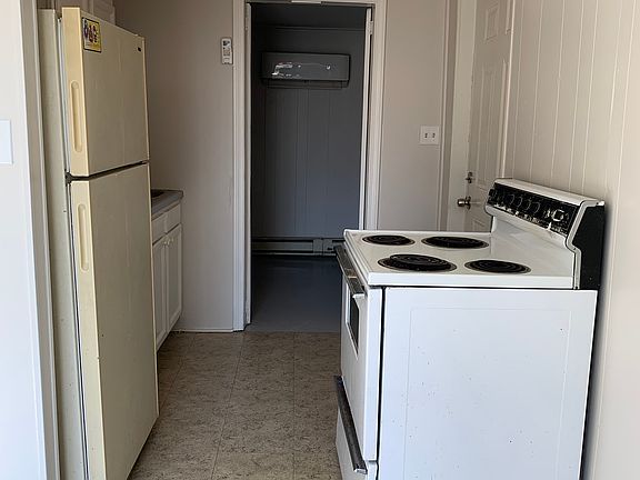 5th image of 401B E Springdale Ave