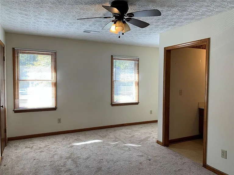 1103 Booth Ct SW — Photo 20