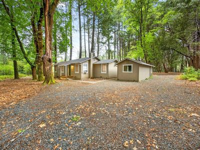 367 Madrona Dr, Cave Junction, OR, 97523
