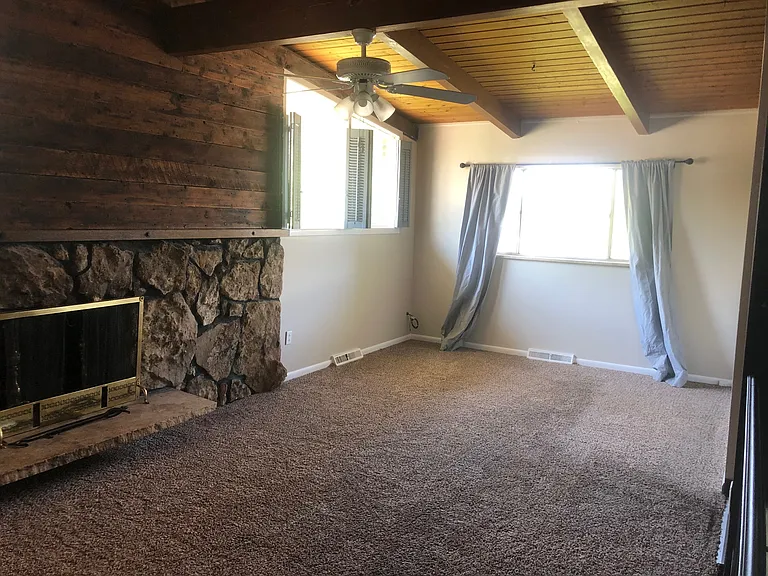5310 Irving St — Photo 7