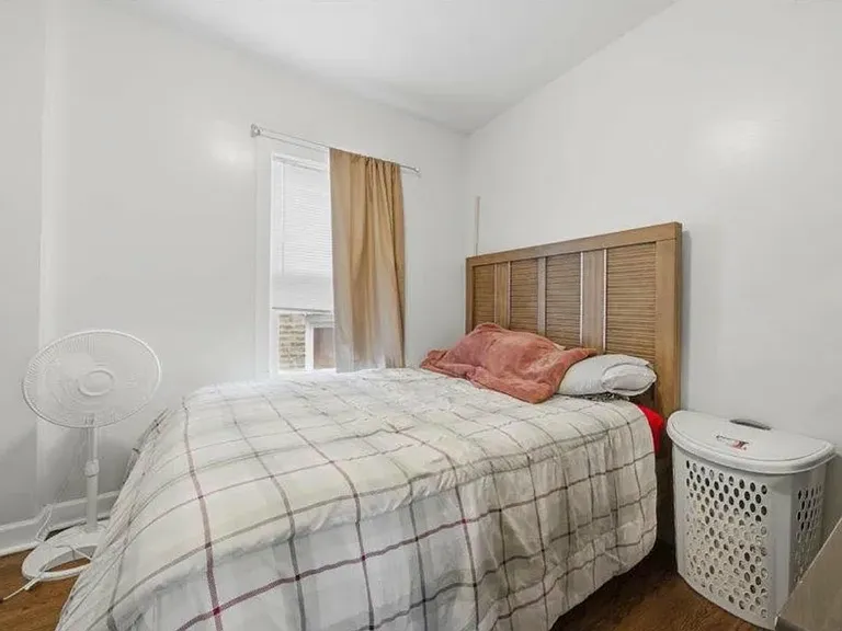 1059 N Central Park Ave #2 — Photo 8