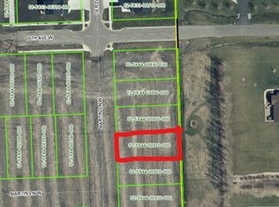 6013 Martin Ln W, West Fargo, ND 58078