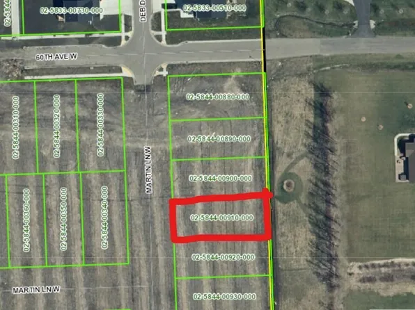 6013 Martin Ln W, West Fargo, ND 58078