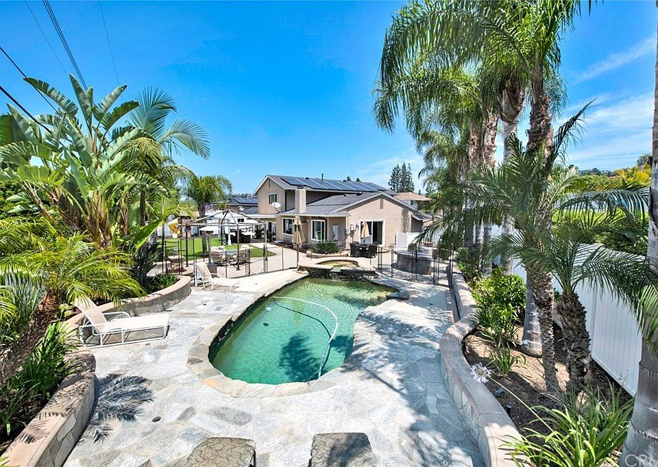1st image of 1262 Cambera Ln