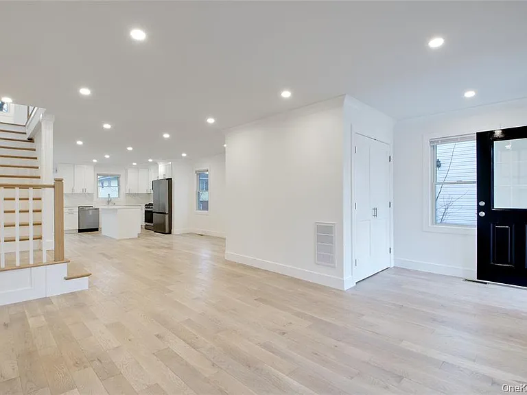 56 Kirkwood Rd #A — Photo 12