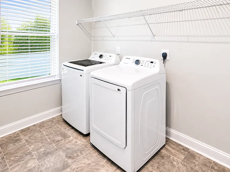 182 Hillmont Dr #16 — Photo 13