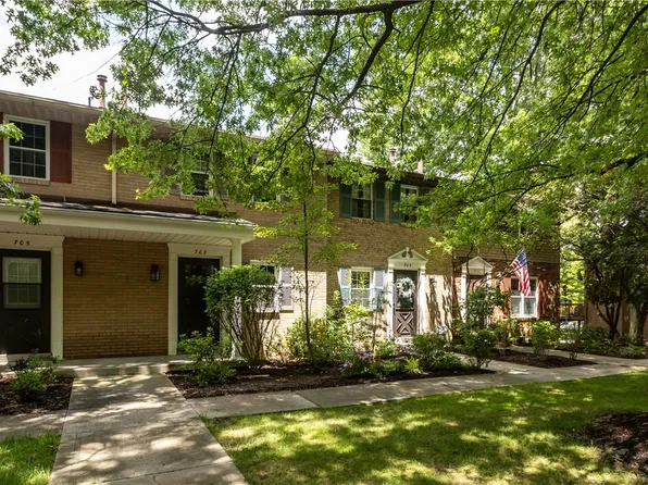 707 Westchester Dr, Wexford, PA 15090