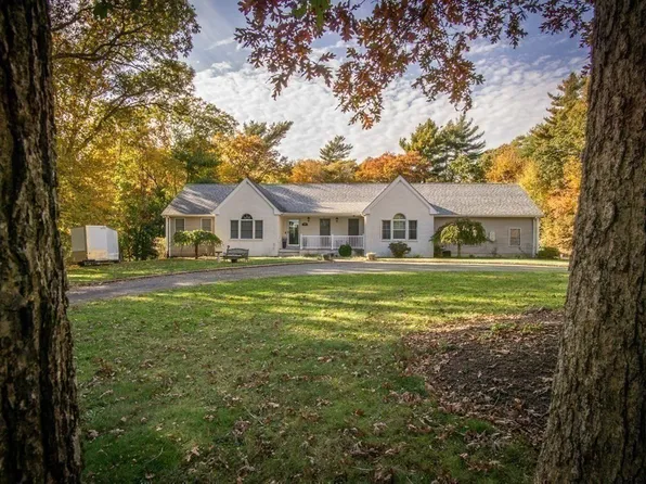 870 Faunce Corner Rd, Dartmouth, MA 02747