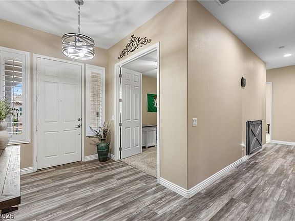 3rd image of 8089 Soledad Canyon St