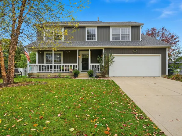 2 Surrey Ct, Plain City, OH 43064