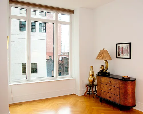 Sold by WIRE International Realty | media 21