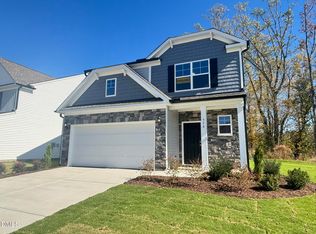 576 Highview Dr #40, Benson, NC 27504