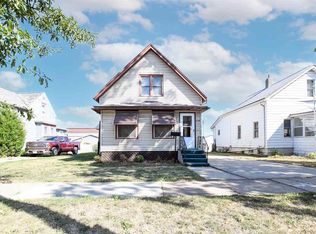 648 15th Ave SW, Cedar Rapids, IA 52404