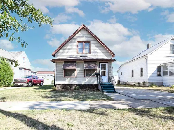 648 15th Ave SW, Cedar Rapids, IA 52404