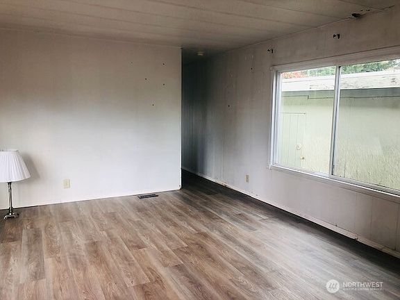 4th image of 6402 154th Street NW #6