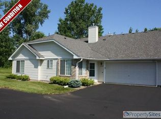 8375 Copperfield Way, Inver Grove Heights, MN 55076