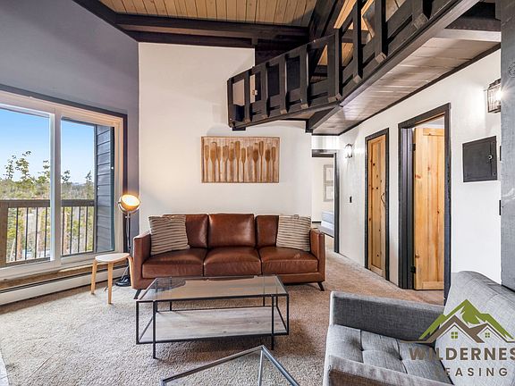 2nd image of 2100 Lodge Pole Cir