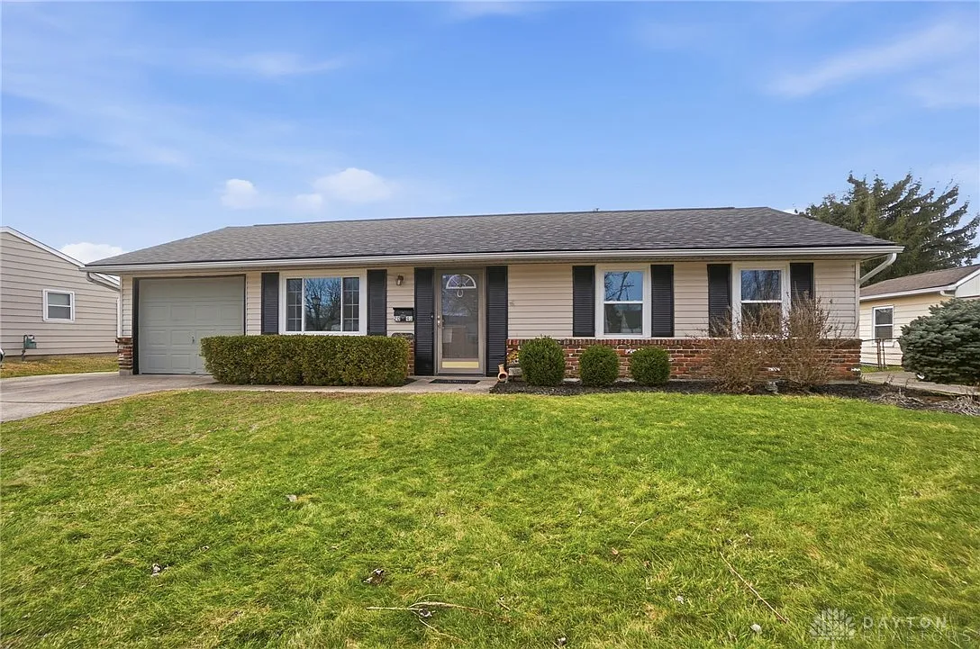 2043 Providence Ave photo 1