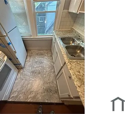 9149 Kensington Ave #4 — Photo 1