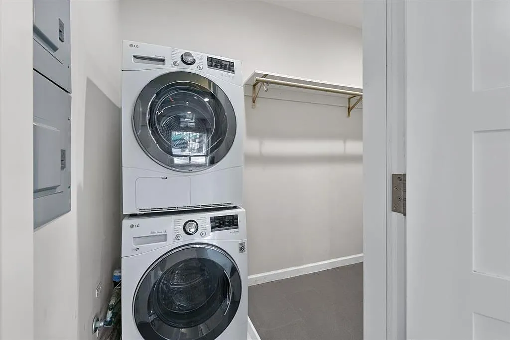 1 bed, 1.0 bath, 400 sqft, $1,150 — Photo 4