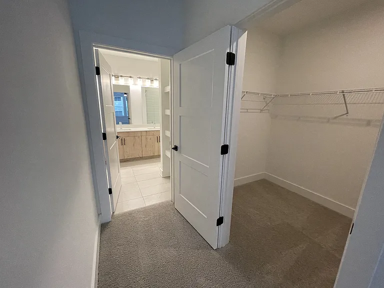 The Argos Apartments on The Beltline — Photo 126