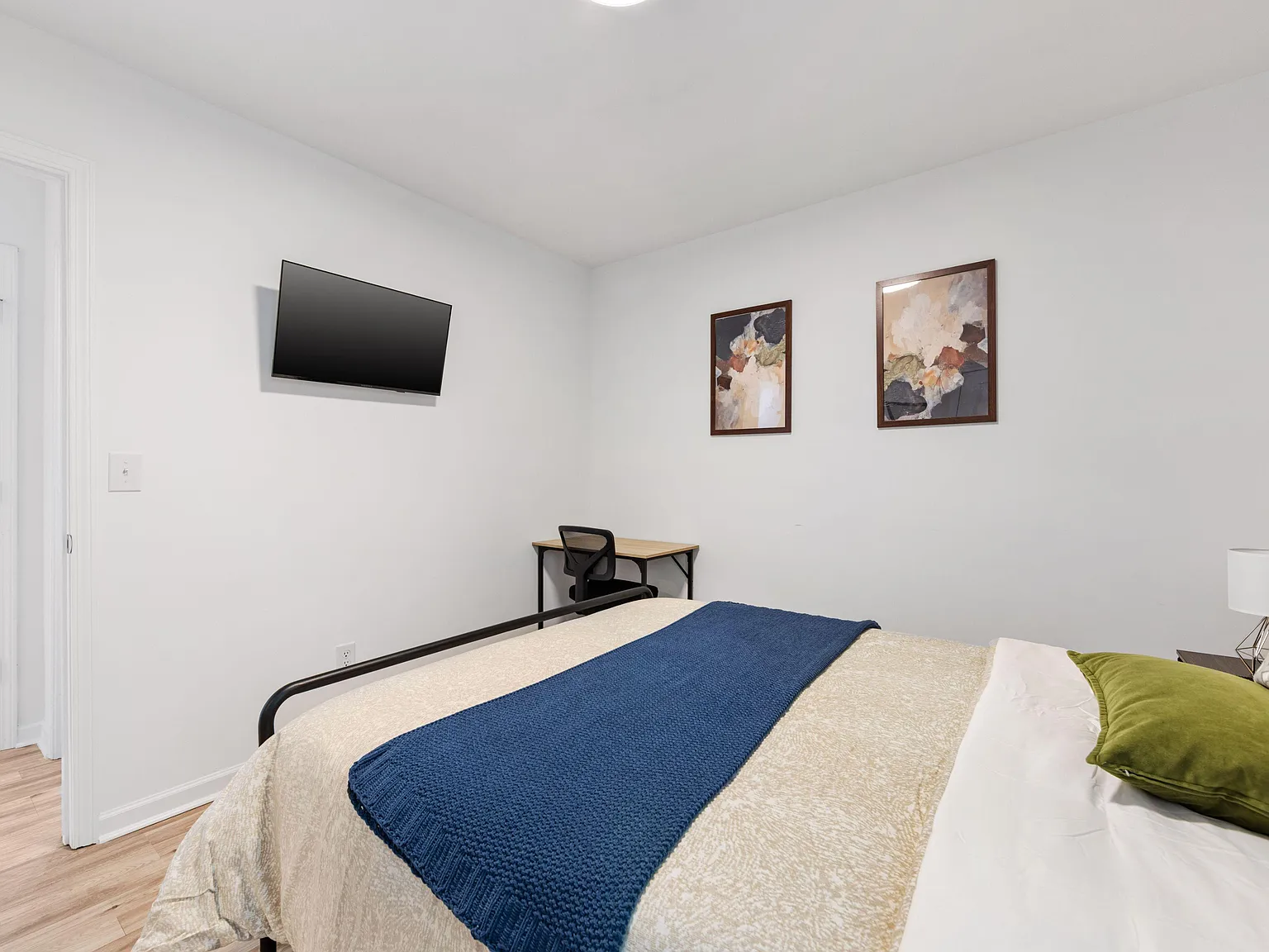4 bed, 3.0 bath, 2000 sqft, $1,027 — Photo 3