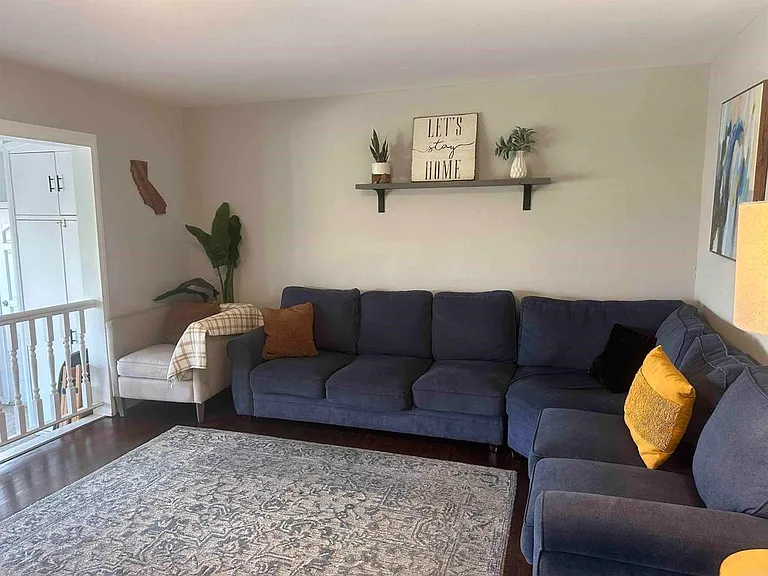1315 Darby St — Photo 19