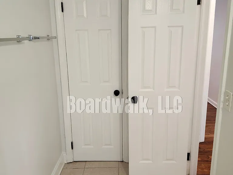 28 Orlando Ave — Photo 11