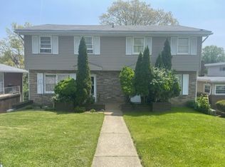 199 Stardust Dr #A, Steubenville, OH 43953