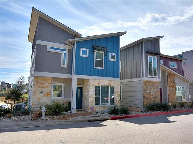 1st image of 2909 Bond Dr #291C