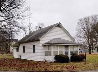 302 E Albert St, Argos, IN 46501