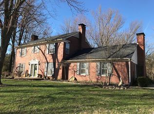 4141 W Carr Hill Rd, Columbus, IN 47201