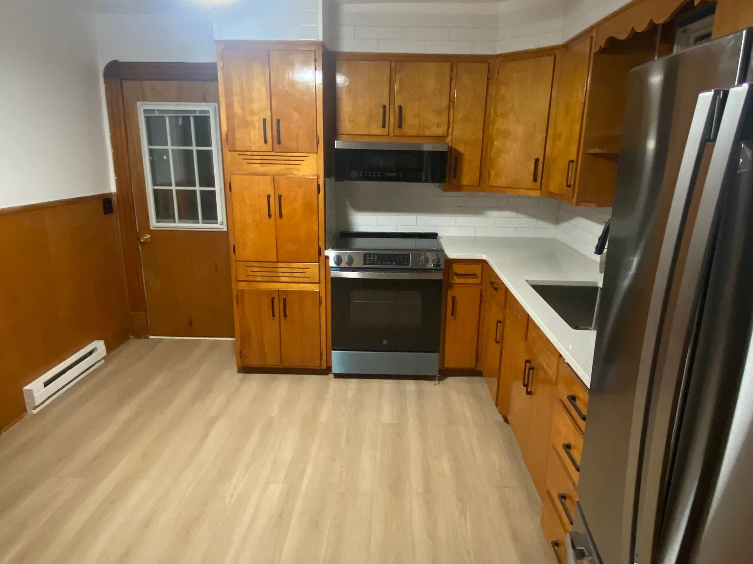Renovated 2 Bedroom — Photo 2