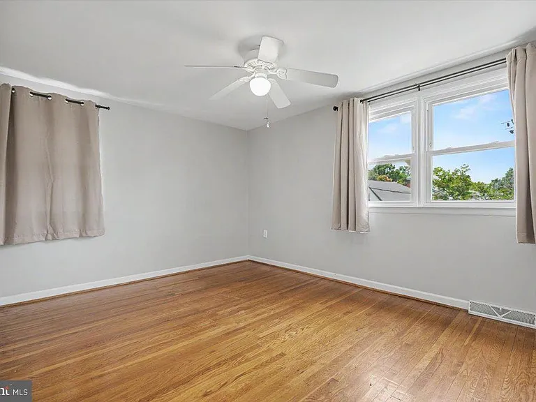 749 S Matlack St — Photo 9